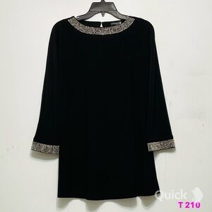 NWT Antthony Embellished Pullover Poncho Top